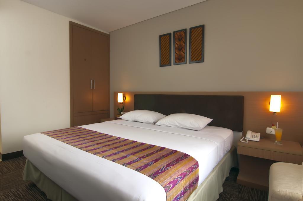 Cipta Hotel Wahid Hasyim Jakarta Exterior photo