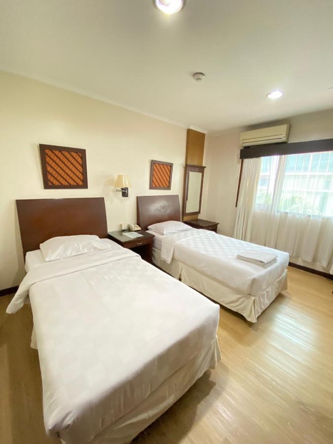 Cipta Hotel Wahid Hasyim Jakarta Exterior photo