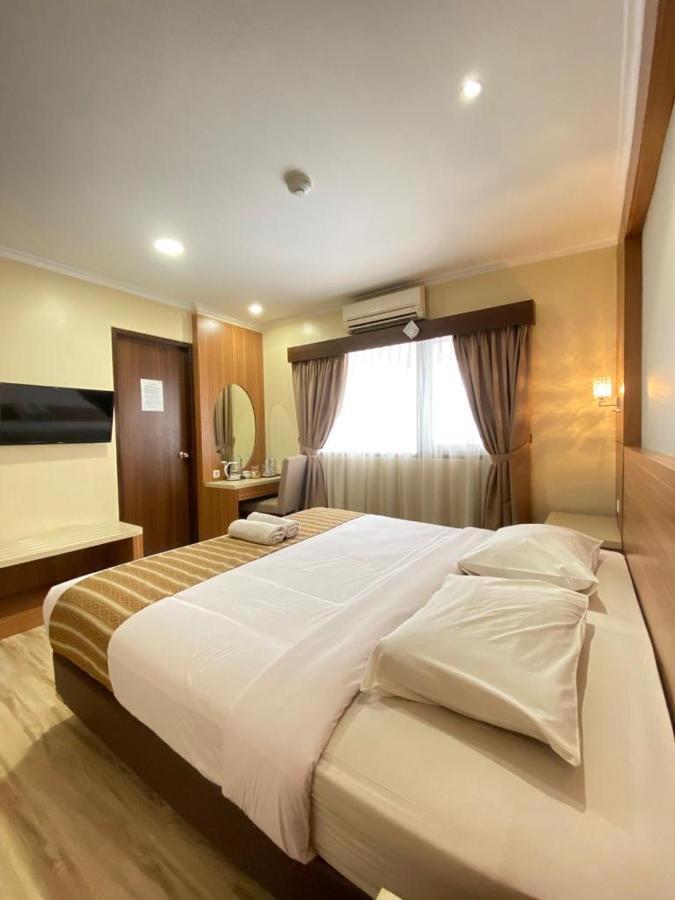 Cipta Hotel Wahid Hasyim Jakarta Exterior photo