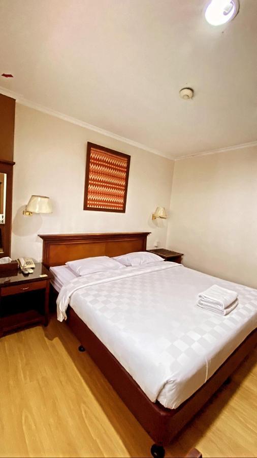 Cipta Hotel Wahid Hasyim Jakarta Exterior photo