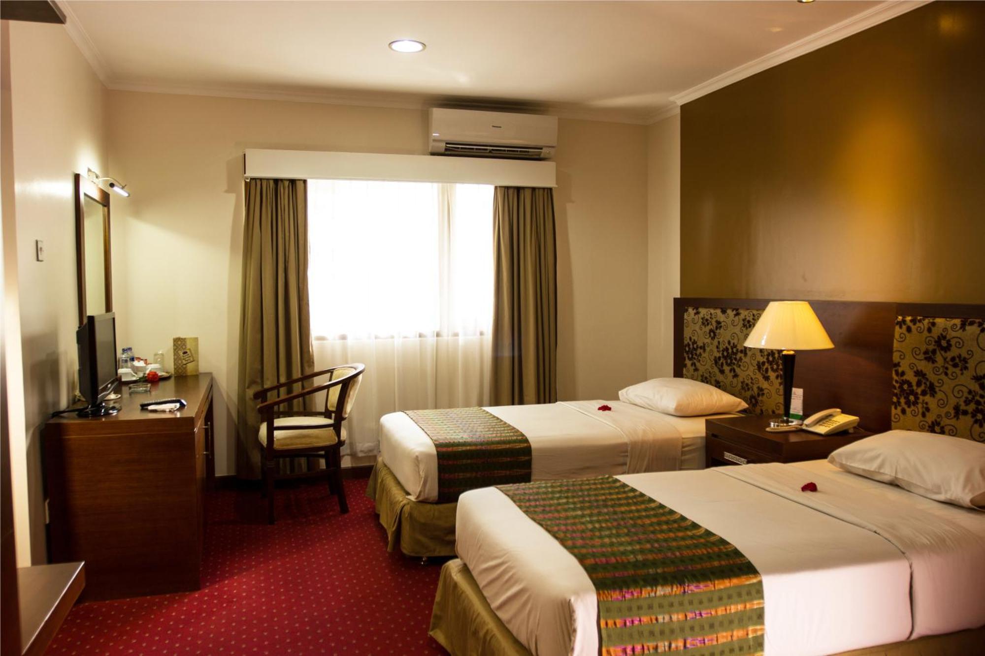 Cipta Hotel Wahid Hasyim Jakarta Exterior photo