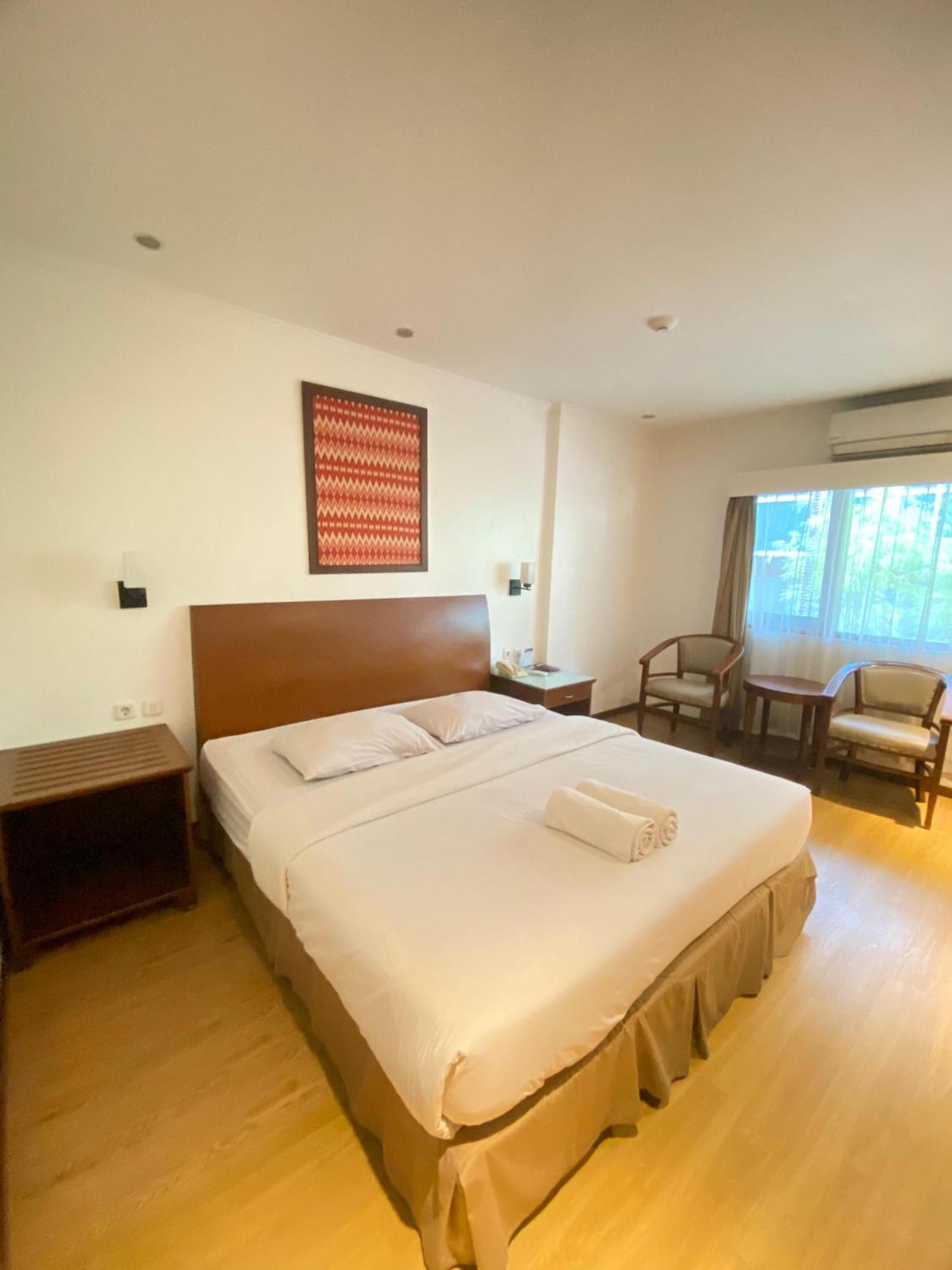 Cipta Hotel Wahid Hasyim Jakarta Exterior photo