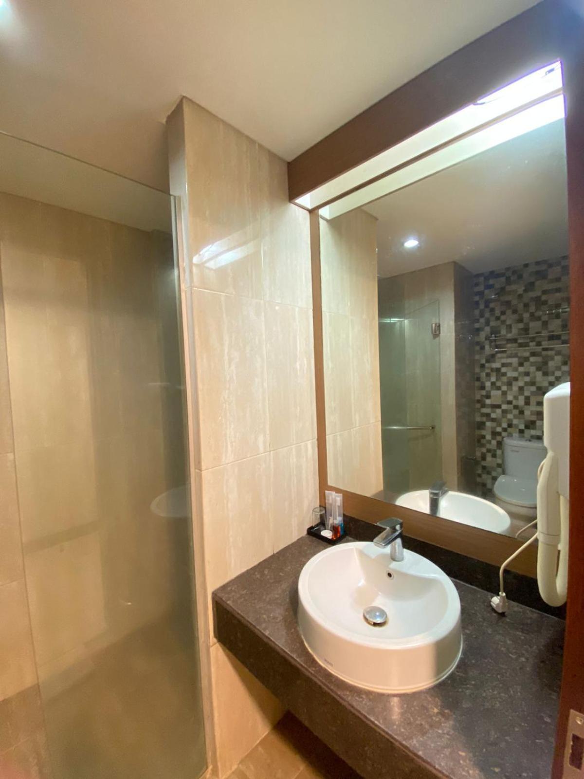 Cipta Hotel Wahid Hasyim Jakarta Exterior photo