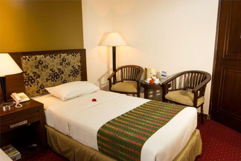 Cipta Hotel Wahid Hasyim Jakarta Exterior photo